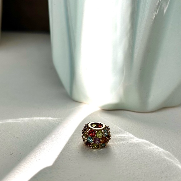 Rainbow Gemstone Gold pendant - Picture 3 of 5